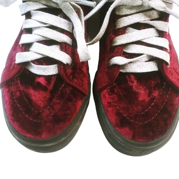 Kids Burgundy Velour Vans - Picture 4 of 11